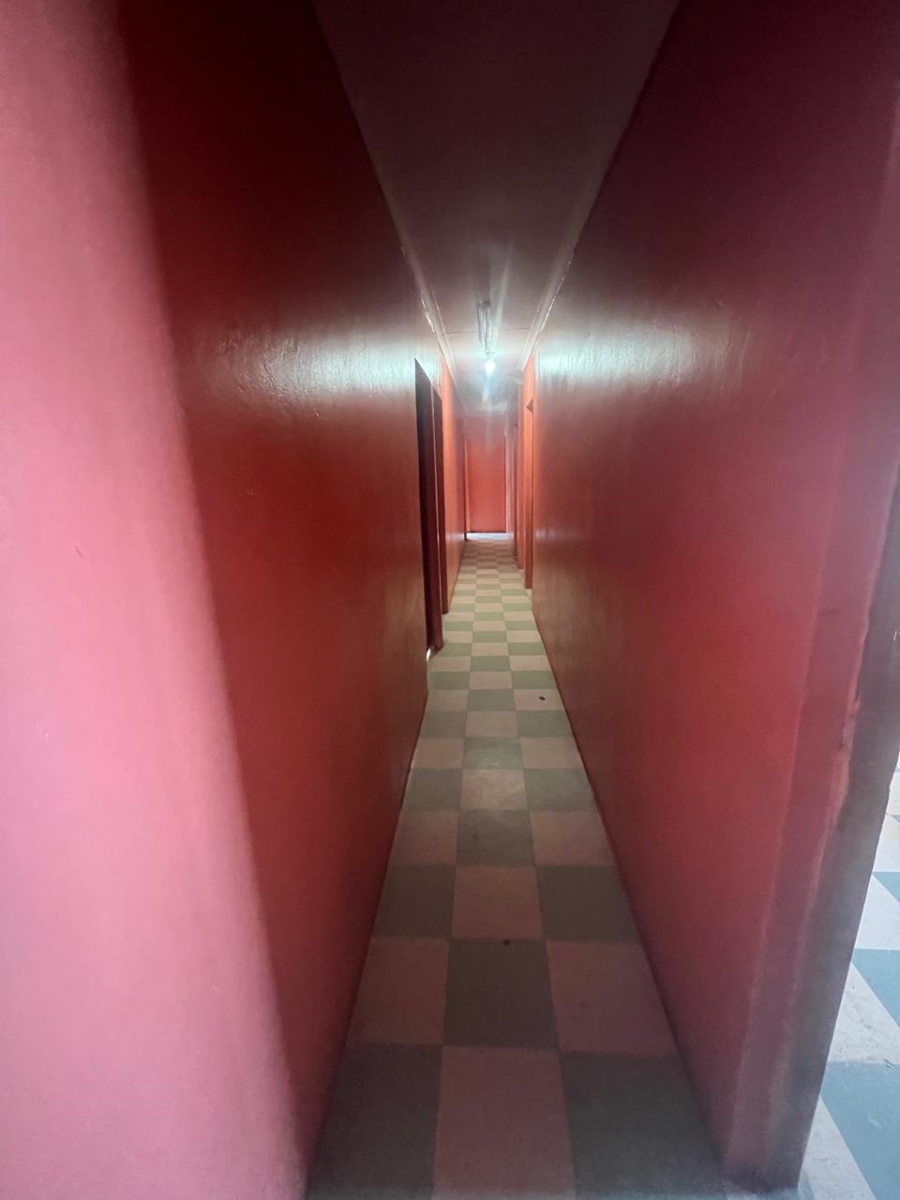 16 Bedroom Property for Sale in Kwazakhele Eastern Cape